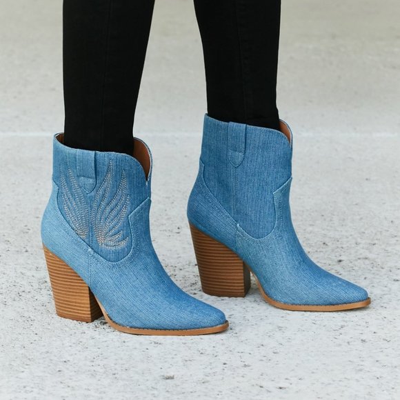 Qupid Lasso My Heart Cowboy Booties in Light Blue - Picture 3 of 6